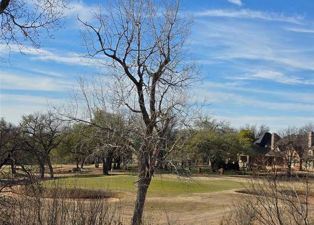 Property at 465 Saint Claire Dr, Edmond, OK 73025