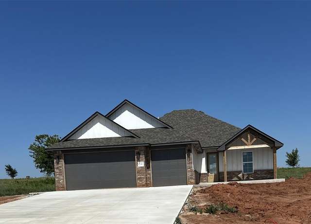 Property at 2181 Hux Dr, Blanchard, OK 73010, 4 beds, 2.5 baths
