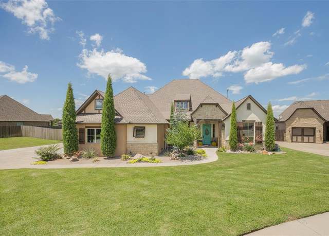 Property at 701 Tacoma Bridge Ct, Edmond, OK 73034, 4 beds, 3.5 baths