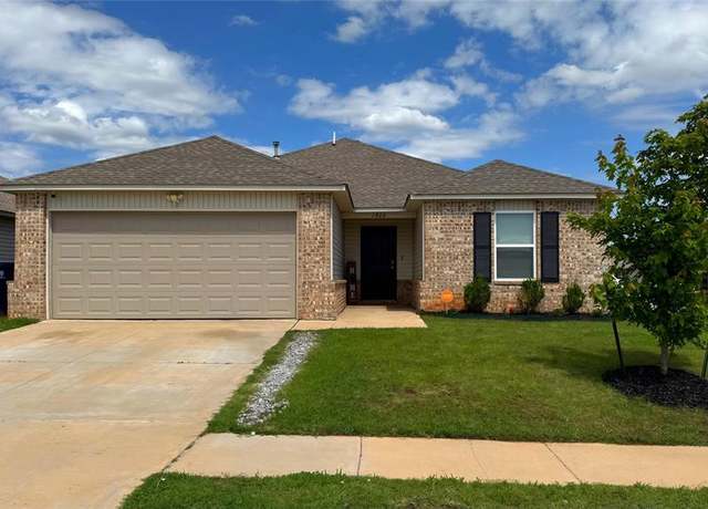 Property at 1800 Hayes Ln, Oklahoma City, OK 73127, 3 beds, 2 baths