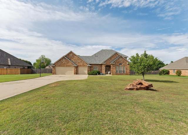 Property at 3167 Castle Creek Dr, Newcastle, OK 73065, 3 beds, 3 baths