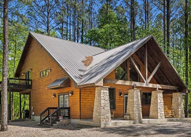 Property at 372 Timber Creek Trl, Broken Bow, OK 74728, 3 beds, 2.5 baths
