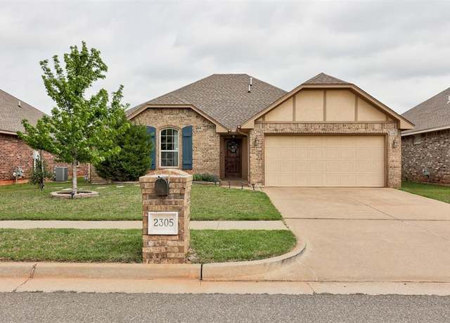 Property at 2305 NW 195th St, Edmond, OK 73012, 3 beds, 2 baths