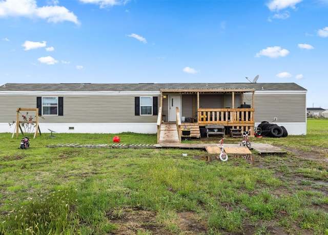 Property at 6730 Winchester Dr, El Reno, OK 73036, 3 beds, 2 baths