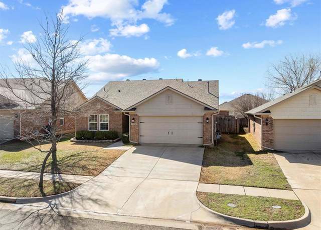 Property at 2804 NW 185th St, Edmond, OK 73012, 3 beds, 2 baths