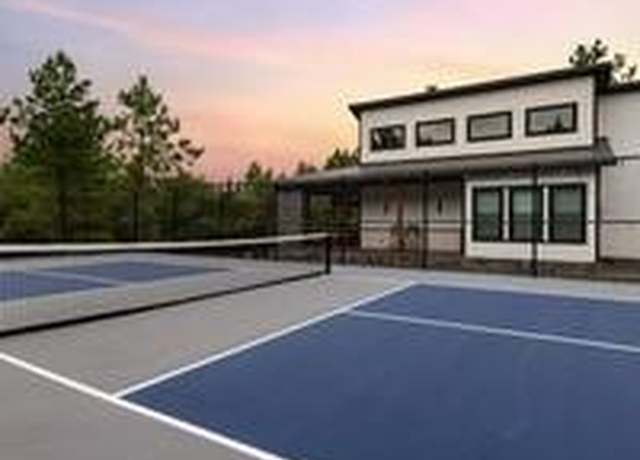 Property at 104 Top Notch Ln, Broken Bow, OK 74728, 2 beds, 2 baths