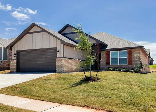 Property at 4308 Overlook Pass, Edmond, OK 73025, 4 beds, 2 baths
