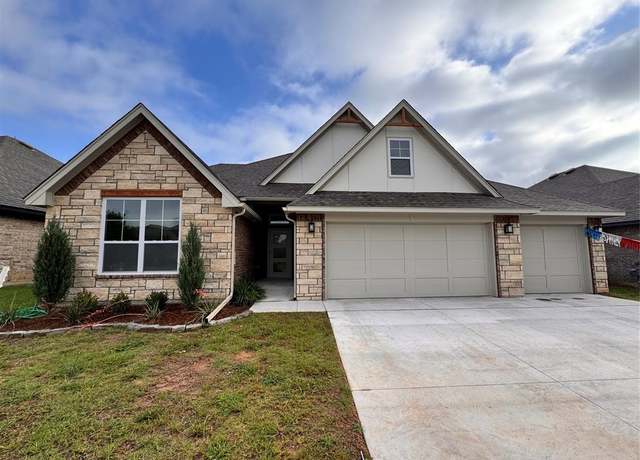 Property at 917 SW 141st St, Oklahoma City, OK 73170, 4 beds, 3.5 baths