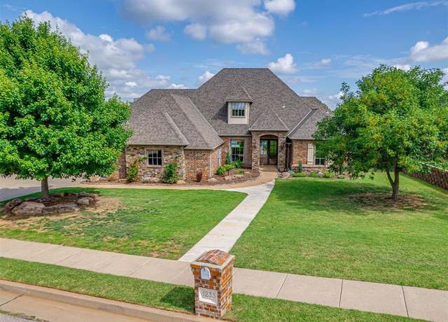 Property at 1233 Autumn Creek Dr, Edmond, OK 73003, 4 beds, 3.5 baths