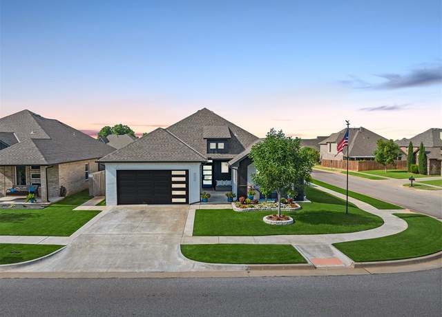 Property at 6301 NW 159th St, Edmond, OK 73013, 3 beds, 2 baths