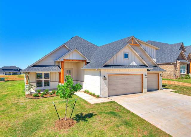 Property at 9205 SW 35th St, Oklahoma City, OK 73179, 4 beds, 3.5 baths