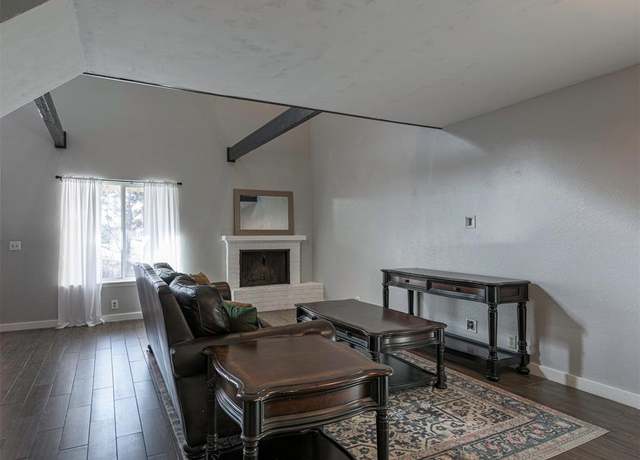 Property at 9635 Hefner Village Blvd, Oklahoma City, OK 73162, 2 beds, 1.5 baths