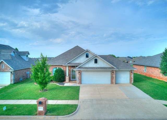 Property at 18232 Scarborough Dr, Edmond, OK 73012, 3 beds, 2 baths