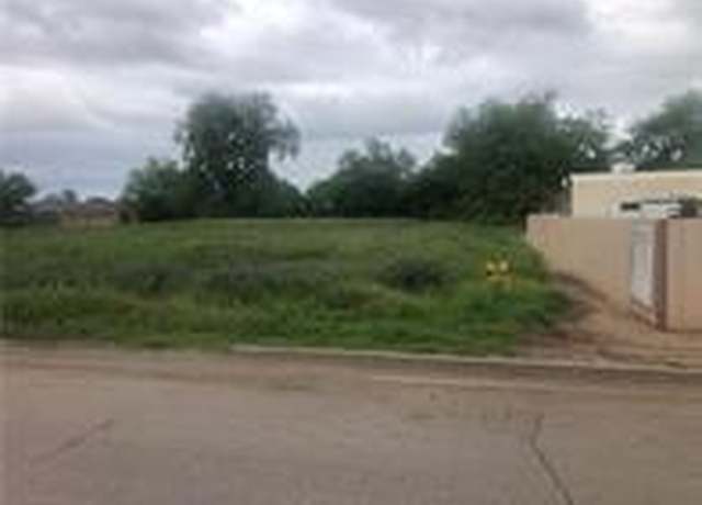 Property at 100 S Humphrys Blvd, Pauls Valley, OK 73075