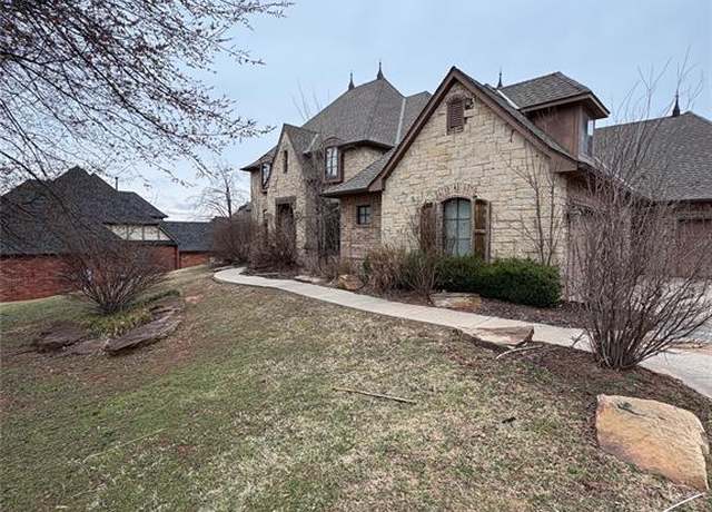 Property at 3216 Cumberland Dr, Edmond, OK 73034, 4 beds, 5 baths