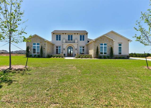 Property at 2430 NW 227th St, Edmond, OK 73025, 4 beds, 3.5 baths