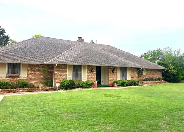 Property at 5709 N Florida St, Oklahoma City, OK 73118, 3 beds, 2.5 baths