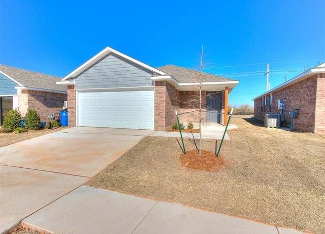 Property at 924 Hudson Rd, Chickasha, OK 73018, 3 beds, 2 baths