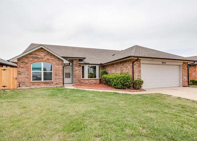 Property at 8321 Breezewood Dr, Oklahoma City, OK 73135, 3 beds, 2 baths