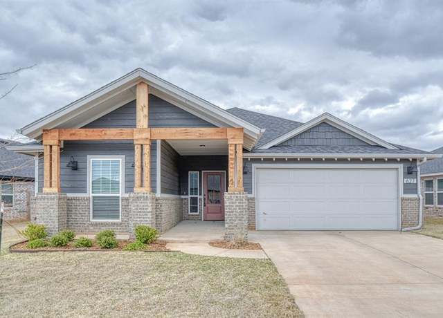 Property at 627 Red Cedar Way, Norman, OK 73069, 3 beds, 2 baths
