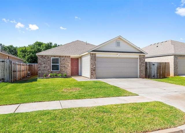 Property at 11604 NW 95th St, Yukon, OK 73099, 3 beds, 2 baths