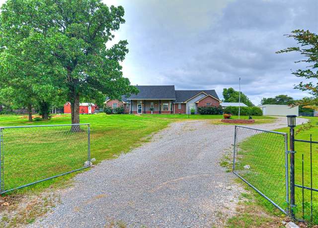 Property at 2507 Ferguson Dr, Harrah, OK 73045, 3 beds, 2 baths