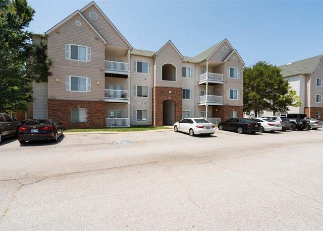 Property at 2200 Classen Blvd Unit 13-113, Norman, OK 73071, 3 beds, 3 baths