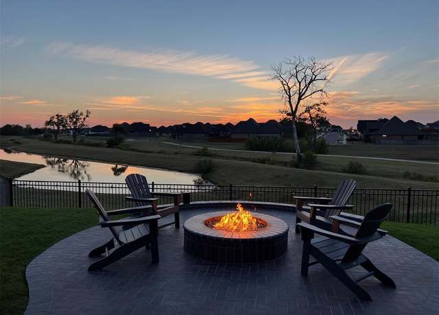 Property at 3736 Timberbrook Dr, Norman, OK 73069, 3 beds, 2 baths