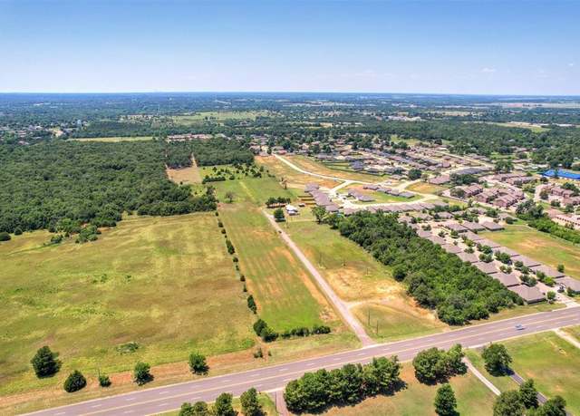 Property at 20849 Marshall Dr, Harrah, OK 73045, 3 beds, 1.5 baths