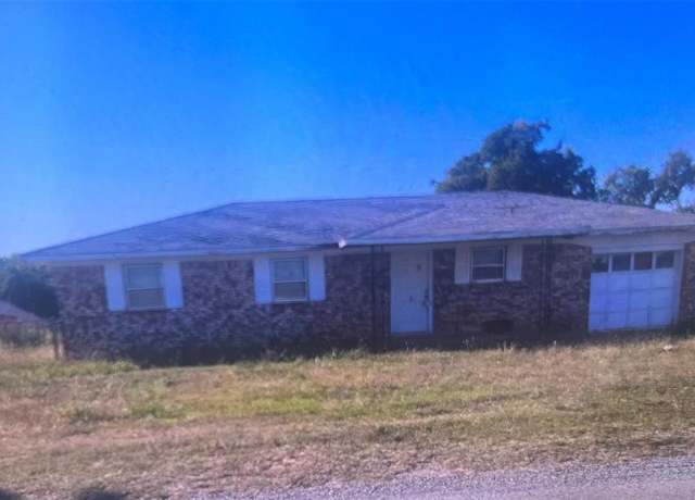 Property at 2794 County Street 2790, Chickasha, OK 73018, 3 beds, 2 baths