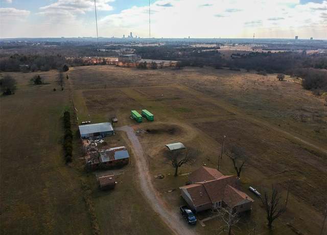Property at 1420 NE 85th St, Oklahoma City, OK 73131, 4 beds, 2 baths