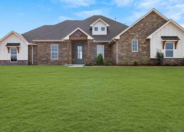 Property at 4449 Raymond Ln, Guthrie, OK 73044, 4 beds, 3.5 baths