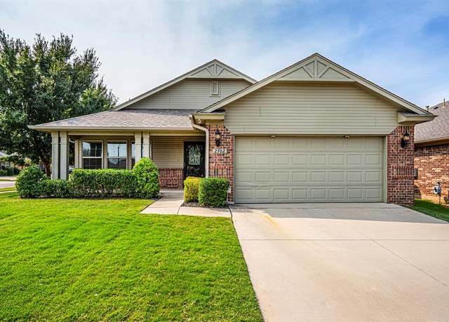 Property at 2702 Sharpish Way, Norman, OK 73069, 3 beds, 2 baths