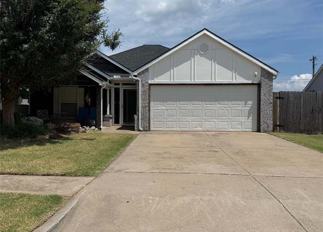 Property at 2817 Cedarcrest St, Norman, OK 73071, 3 beds, 2 baths