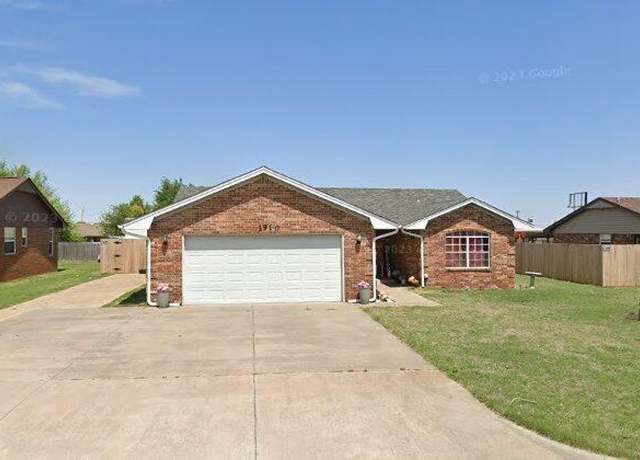 Property at 1910 Villa Dr, El Reno, OK 73036, 3 beds, 2 baths