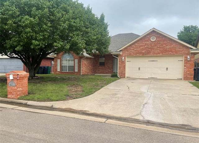 Property at 5725 SE 86th St, Oklahoma City, OK 73135, 3 beds, 2 baths