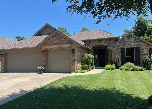 Property at 2040 Webster St, Midwest City, OK 73130, 4 beds, 2 baths