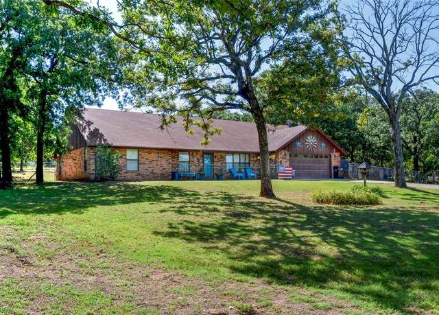 Property at 910882 S 3440 Rd, Chandler, OK 74834, 3 beds, 2.5 baths