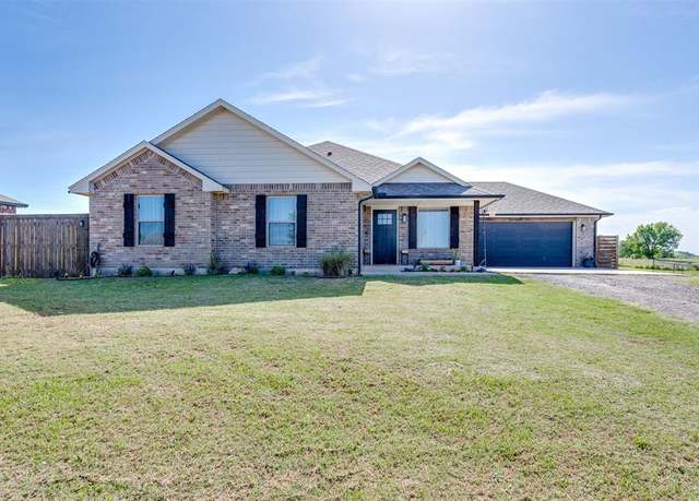 Property at 2203 County Street 2976 St, Blanchard, OK 73010, 4 beds, 2 baths