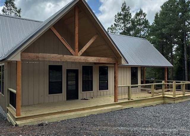 Property at 1014 Lukfata Fork Trl, Broken Bow, OK 74728, 1 bed, 1.5 baths