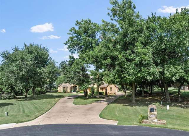Property at 750 Stone Brg, Edmond, OK 73034, 4 beds, 4 baths