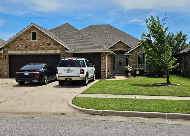 Property at 3212 San Juan Trl, Moore, OK 73160, 3 beds, 2 baths