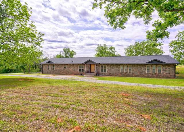 Property at 13800 E Maguire Rd, Noble, OK 73068, 5 beds, 3 baths