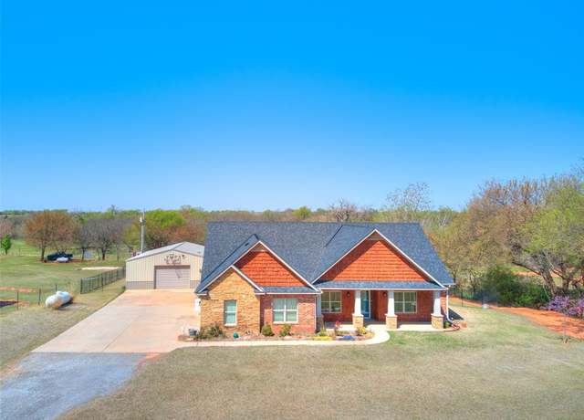 Property at 1236 County Street 2900, Tuttle, OK 73089, 3 beds, 2 baths