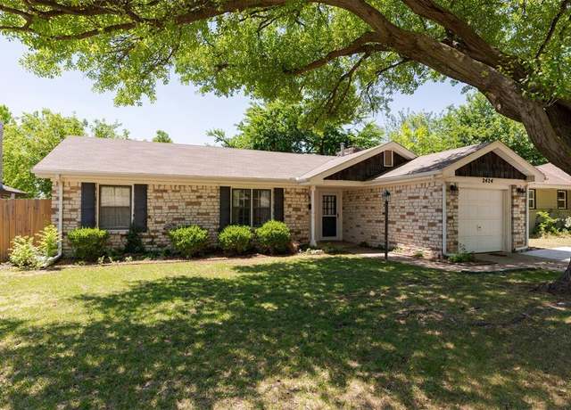 Property at 2424 Ashley Dr, The Village, OK 73120, 3 beds, 1 bath