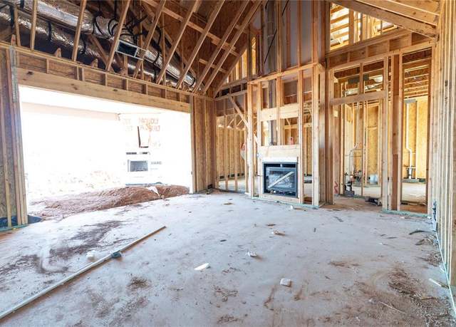 Property at 16124 Vermillion Dr, Edmond, OK 73013, 5 beds, 4.5 baths