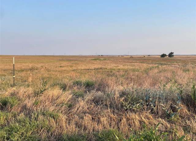 Property at 12220 N 2090 Rd, Sentinel, OK 73664