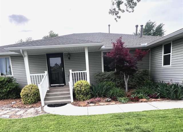 Property at 8821 S Mckinley Ave, Oklahoma City, OK 73139, 4 beds, 3 baths