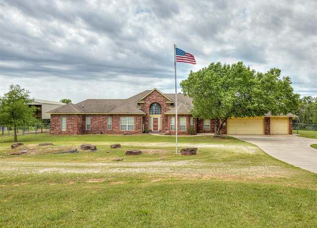 Property at 6209 Edendale Dr, Newalla, OK 74857, 3 beds, 2.5 baths