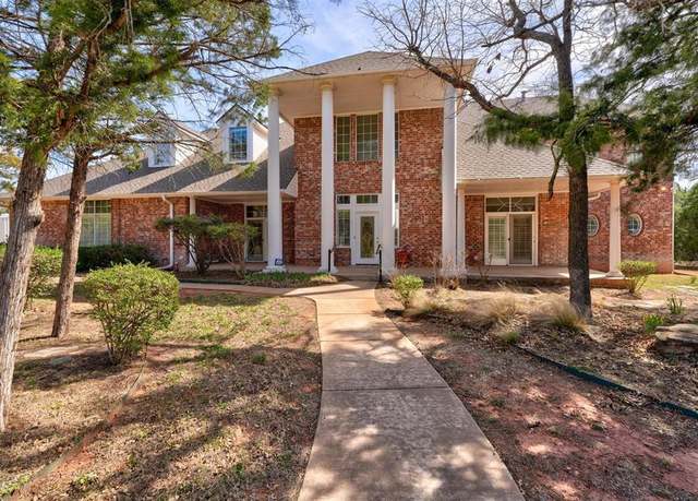 Property at 12400 Dutch Forest Pl, Edmond, OK 73013, 4 beds, 4.5 baths